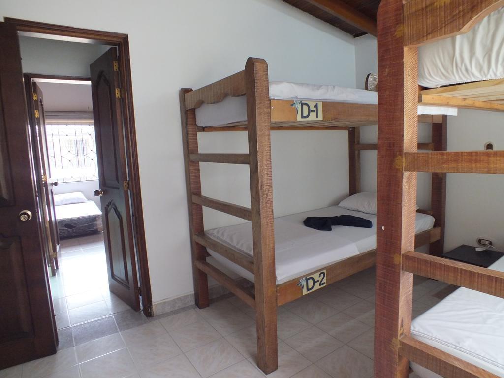 Hostal Casa Paraiso Medellín Szoba fotó