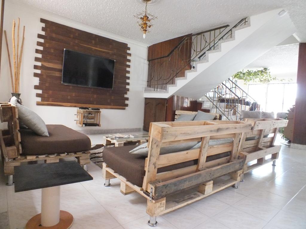 Hostal Casa Paraiso Medellín Kültér fotó