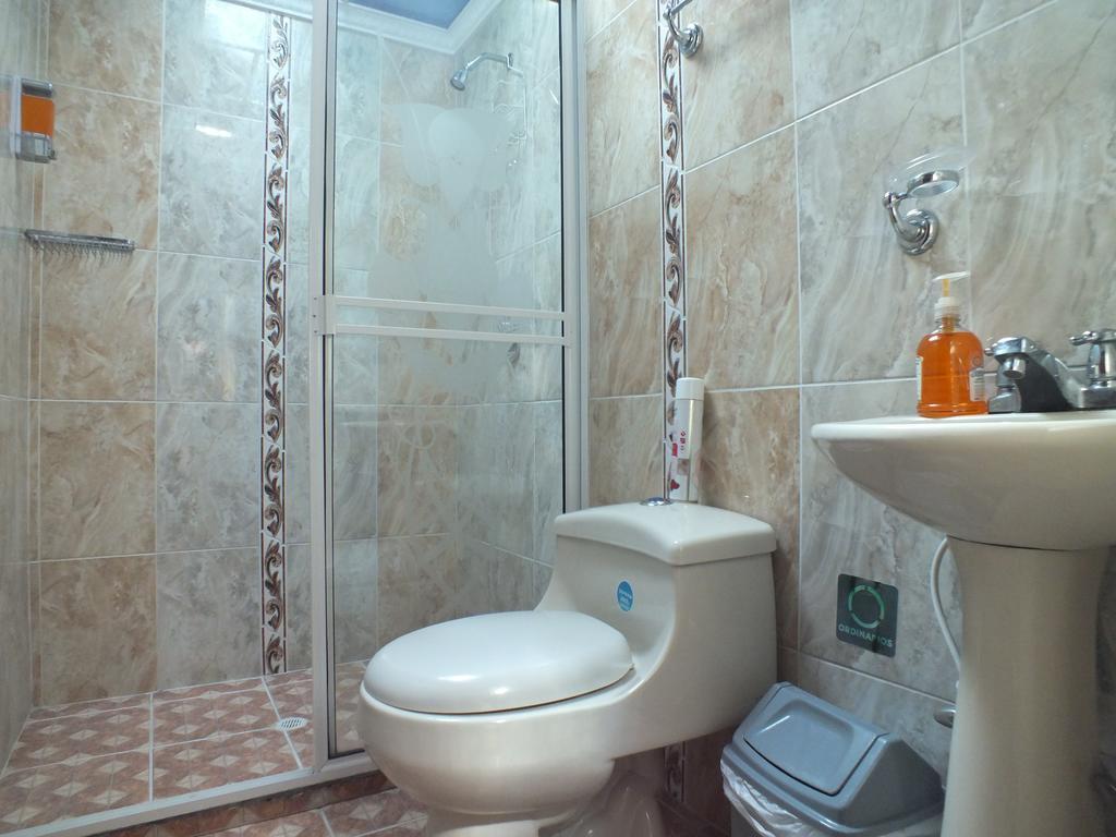 Hostal Casa Paraiso Medellín Kültér fotó