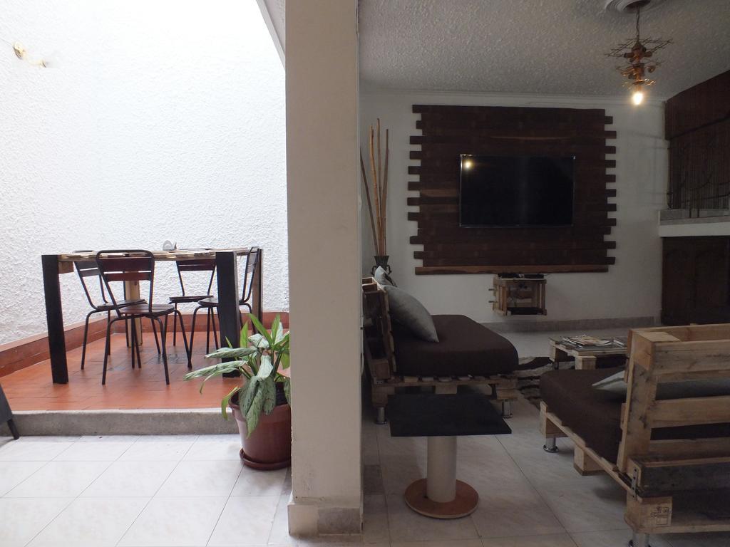 Hostal Casa Paraiso Medellín Kültér fotó