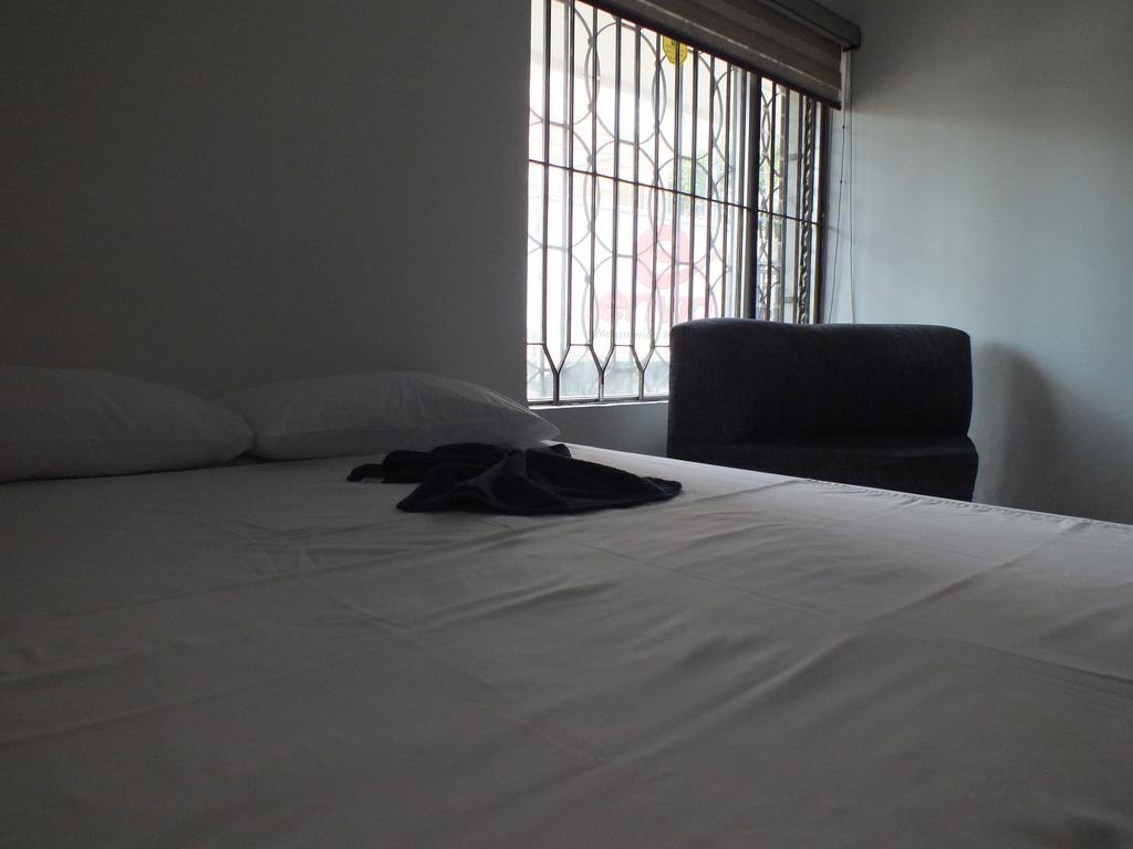 Hostal Casa Paraiso Medellín Szoba fotó
