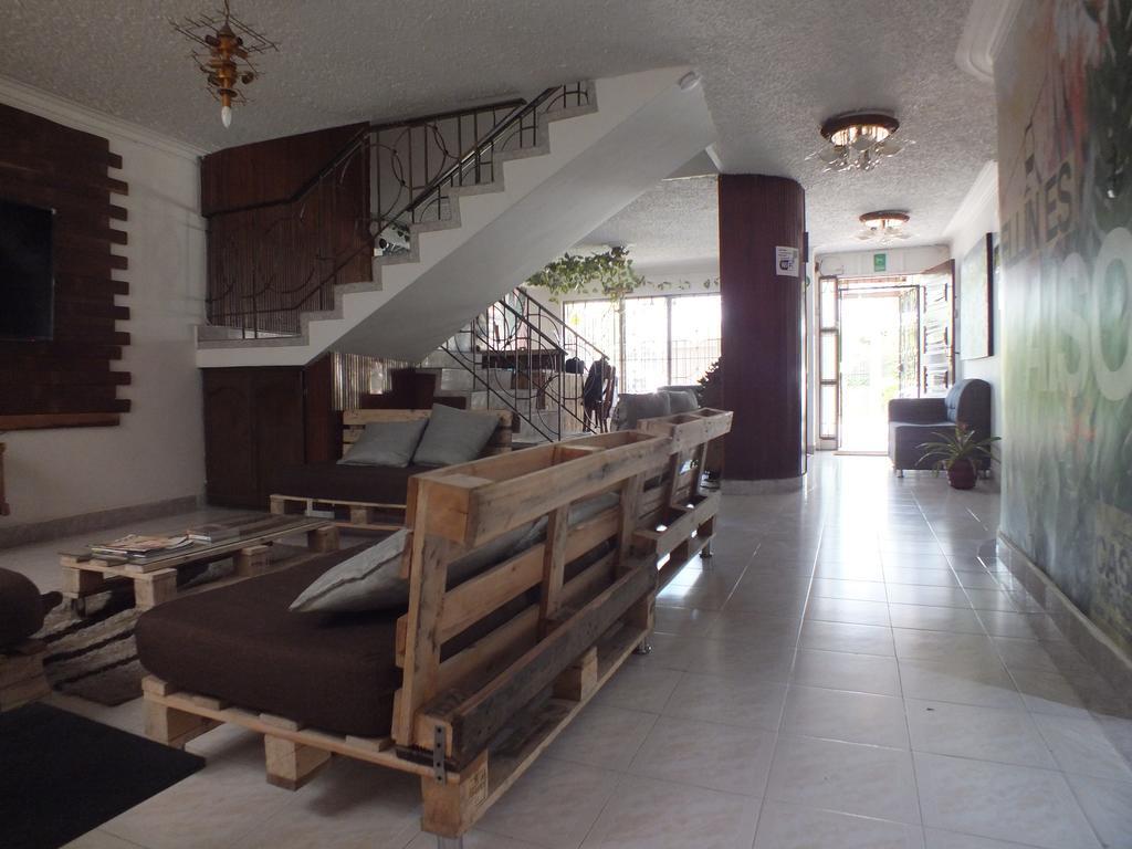 Hostal Casa Paraiso Medellín Kültér fotó