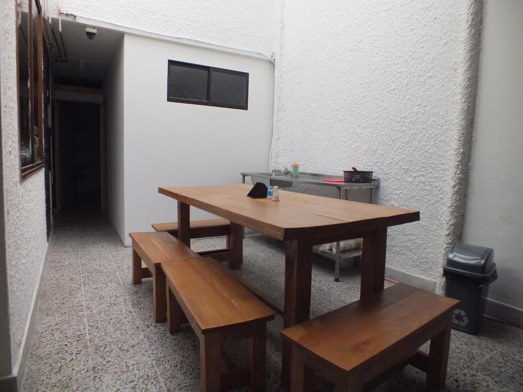 Hostal Casa Paraiso Medellín Kültér fotó