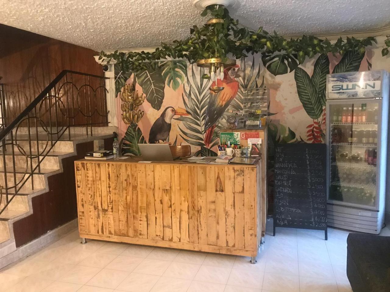 Hostal Casa Paraiso Medellín Kültér fotó